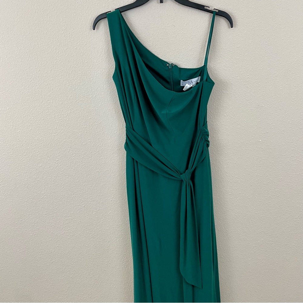Mac duggal one shoulder jersey sheath gown - Picture 4 of 8